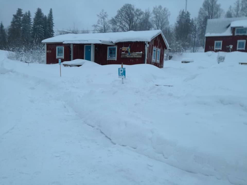 Mieps Huset Dalarna Holiday Kullen  エクステリア 写真